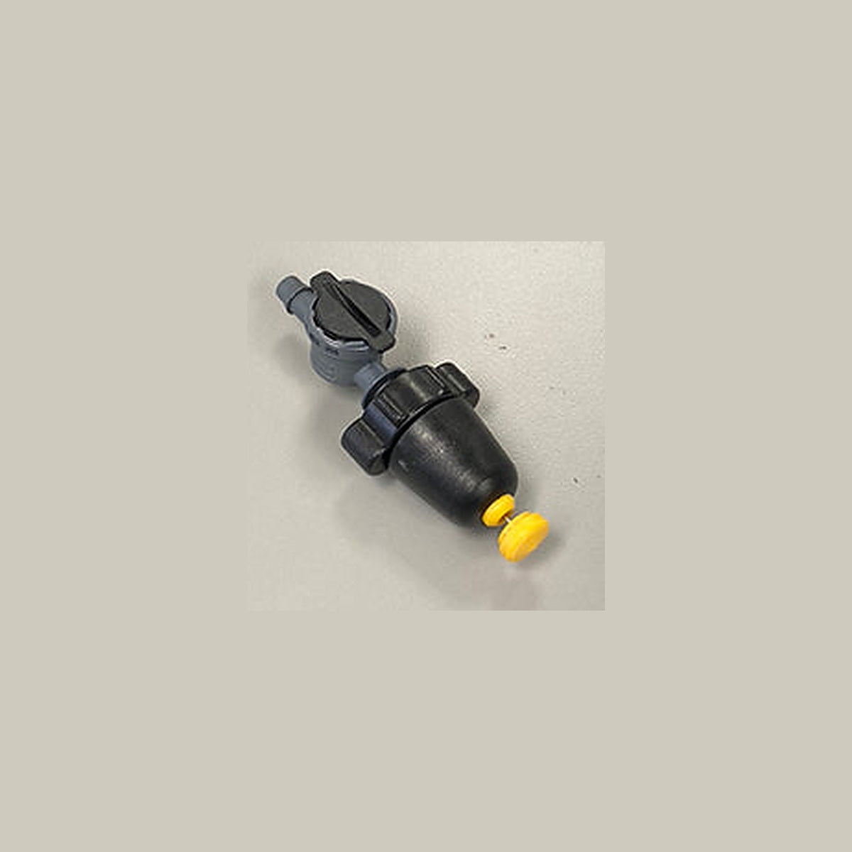 Dramm JetRain 360 Degree Complete Nozzle with Clean Out Check Valve - JRLPC-B-YL