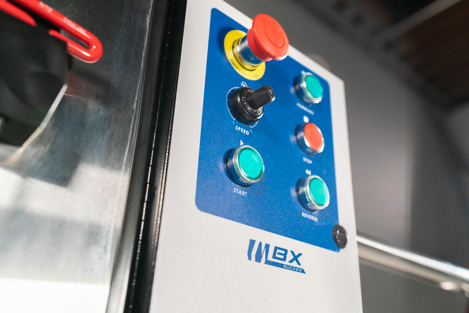 Mobius MBX Bucker
