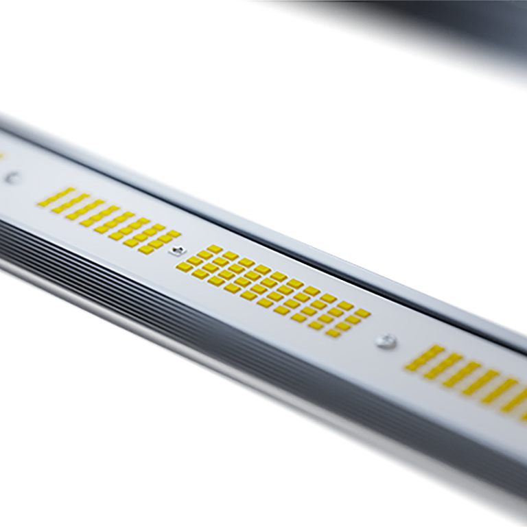 GrowPros HM480 3 x 4 LED Grow Light