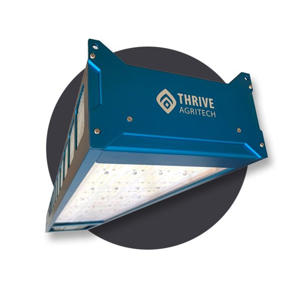 Thrive Agritech - Pinnacle HP, 840w, full spectrum white, 0 - 10V dimming, 100 - 277v - Black Label Supply llc