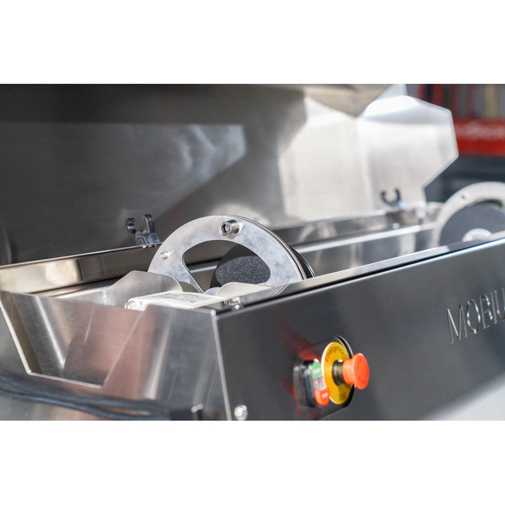 Mobius Tumbler & Brush Washer – Trimming Machine