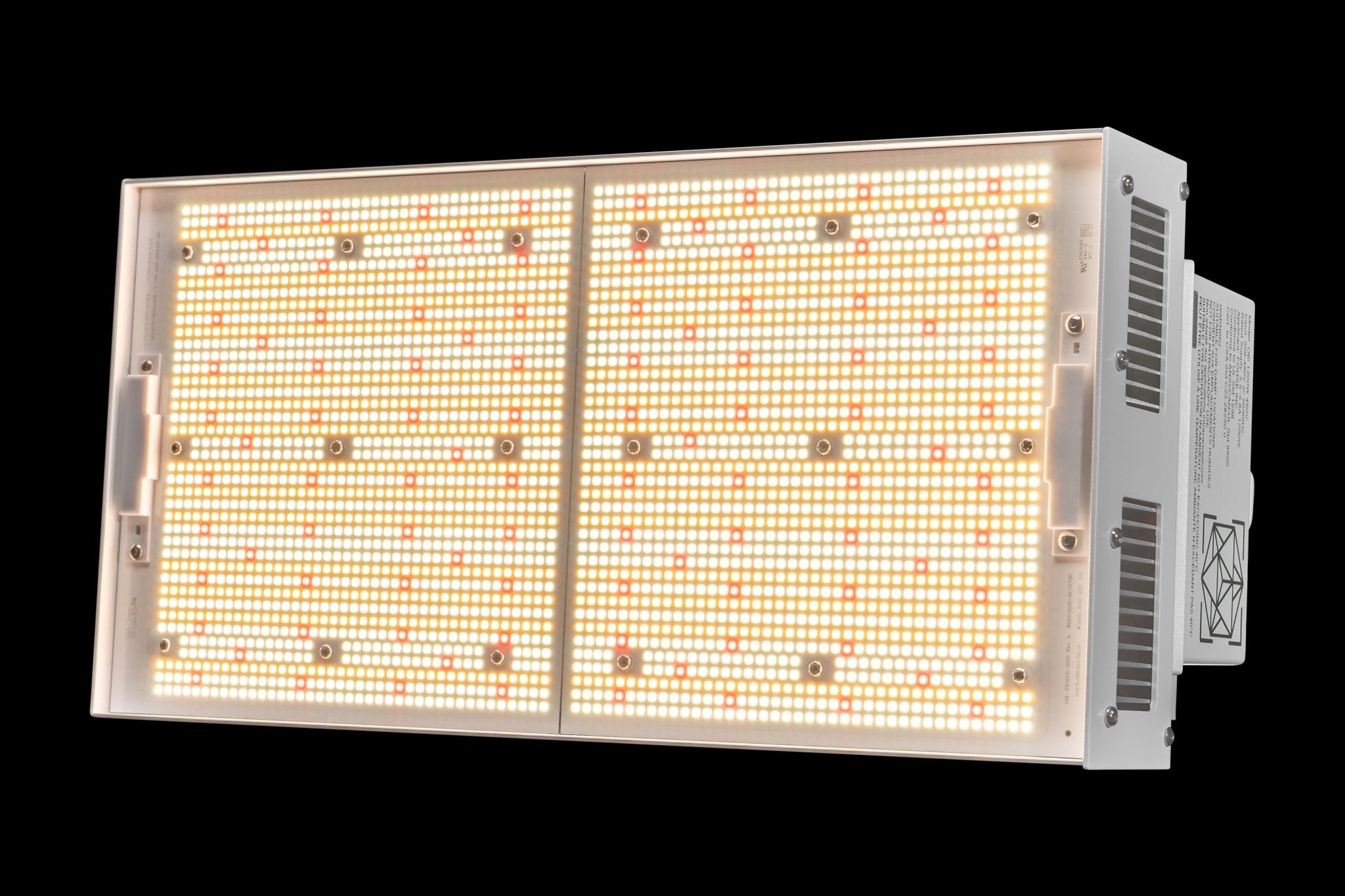 O6i 1200W 180 - 480V LED Grow Light - Black Label Supply llc